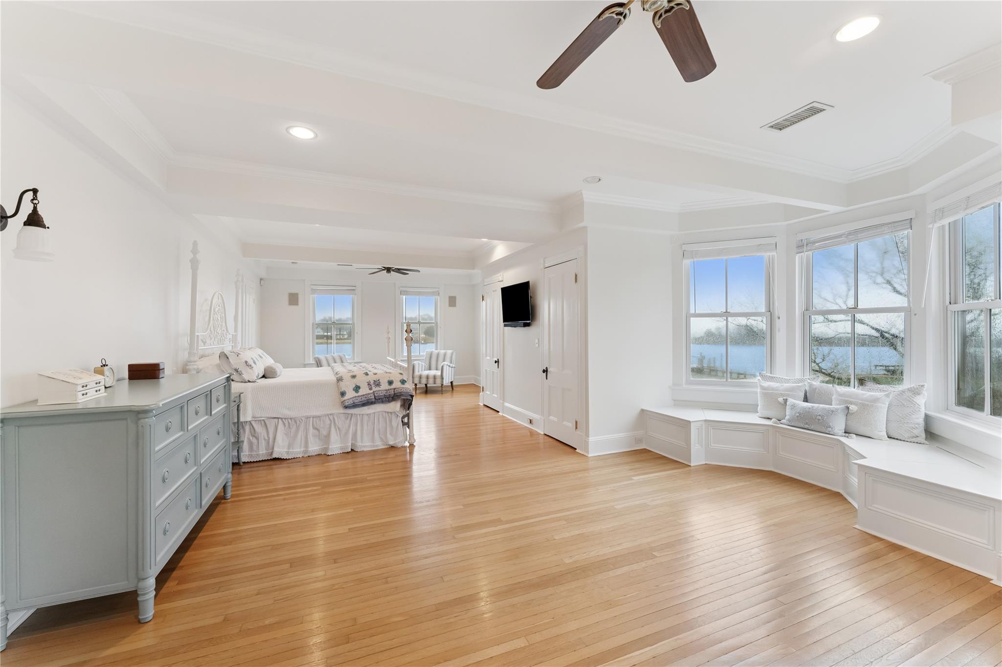 Single Family Senix  Suffolk County, NY 11934, MLS-851323-16