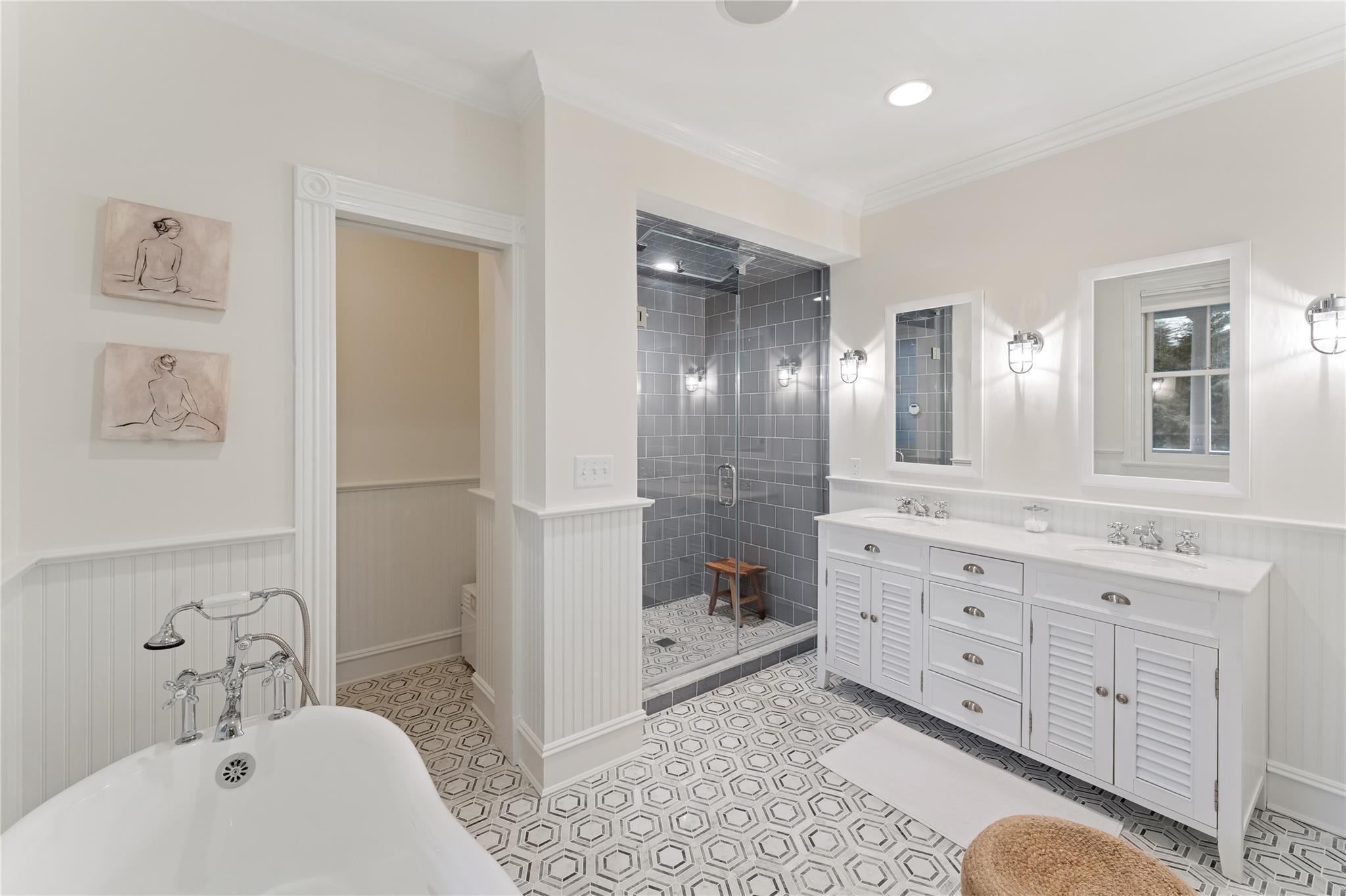Single Family Senix  Suffolk County, NY 11934, MLS-851323-20