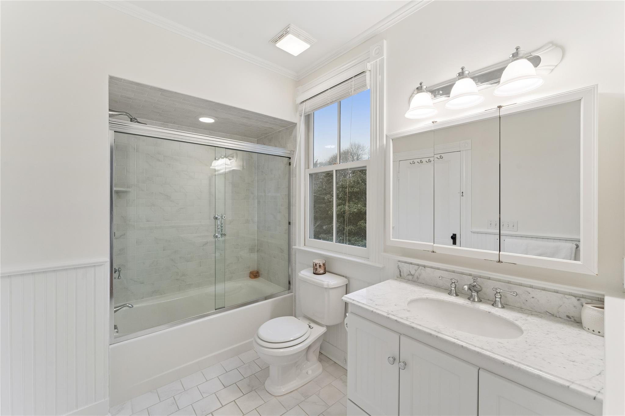 Single Family Senix  Suffolk County, NY 11934, MLS-851323-28