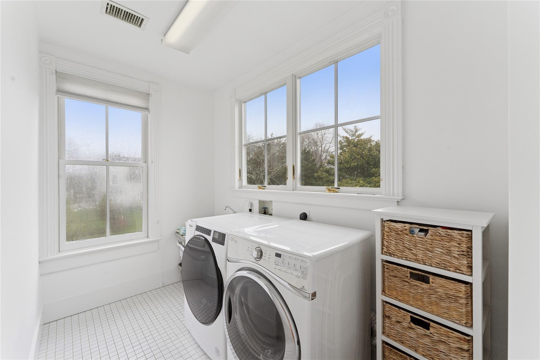 Single Family Senix  Suffolk County, NY 11934, MLS-851323-31