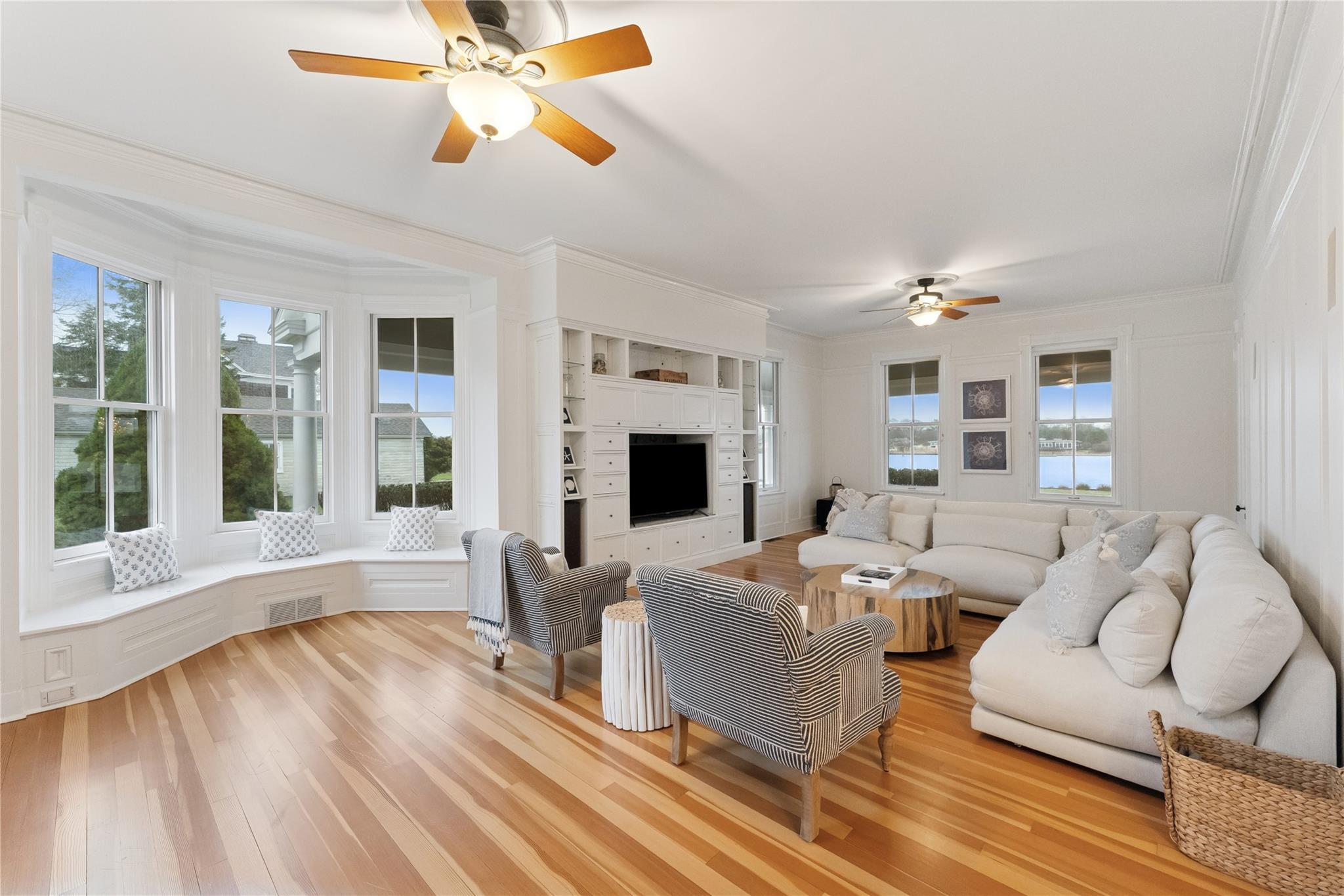 Single Family Senix  Suffolk County, NY 11934, MLS-851323-9