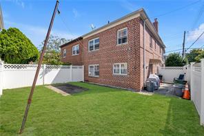 Single Family Rhinelander  Bronx, NY 10461, MLS-851327-15