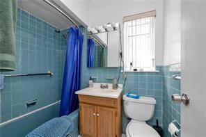 Single Family Rhinelander  Bronx, NY 10461, MLS-851327-7