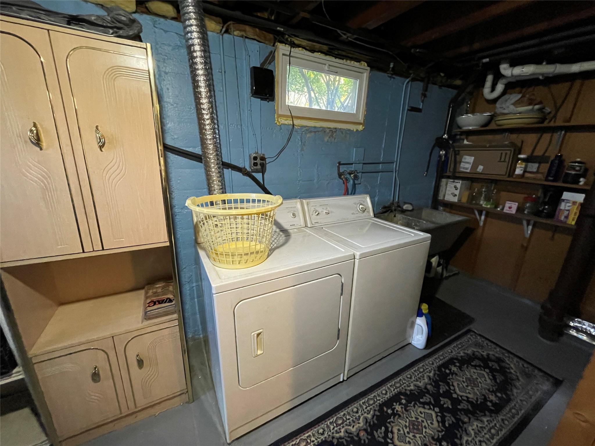 Single Family Dover  Nassau County, NY 11793, MLS-851332-26
