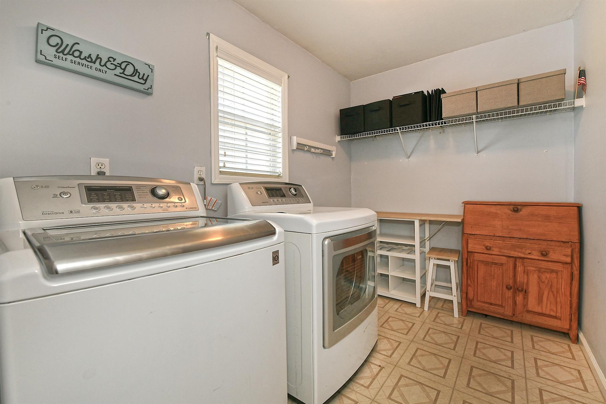 Single Family Pleasant  Suffolk County, NY 11706, MLS-851335-14