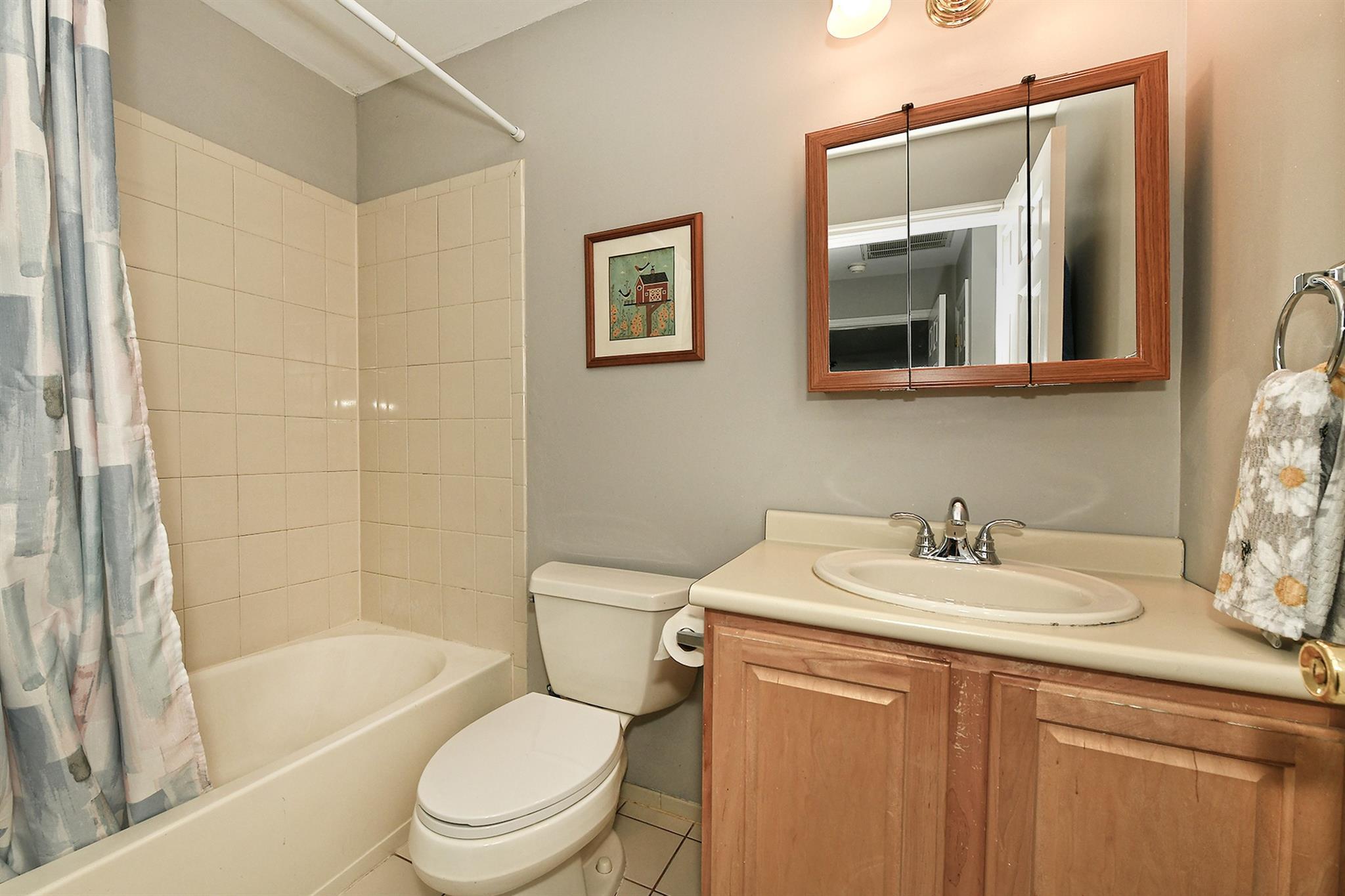 Single Family Pleasant  Suffolk County, NY 11706, MLS-851335-21