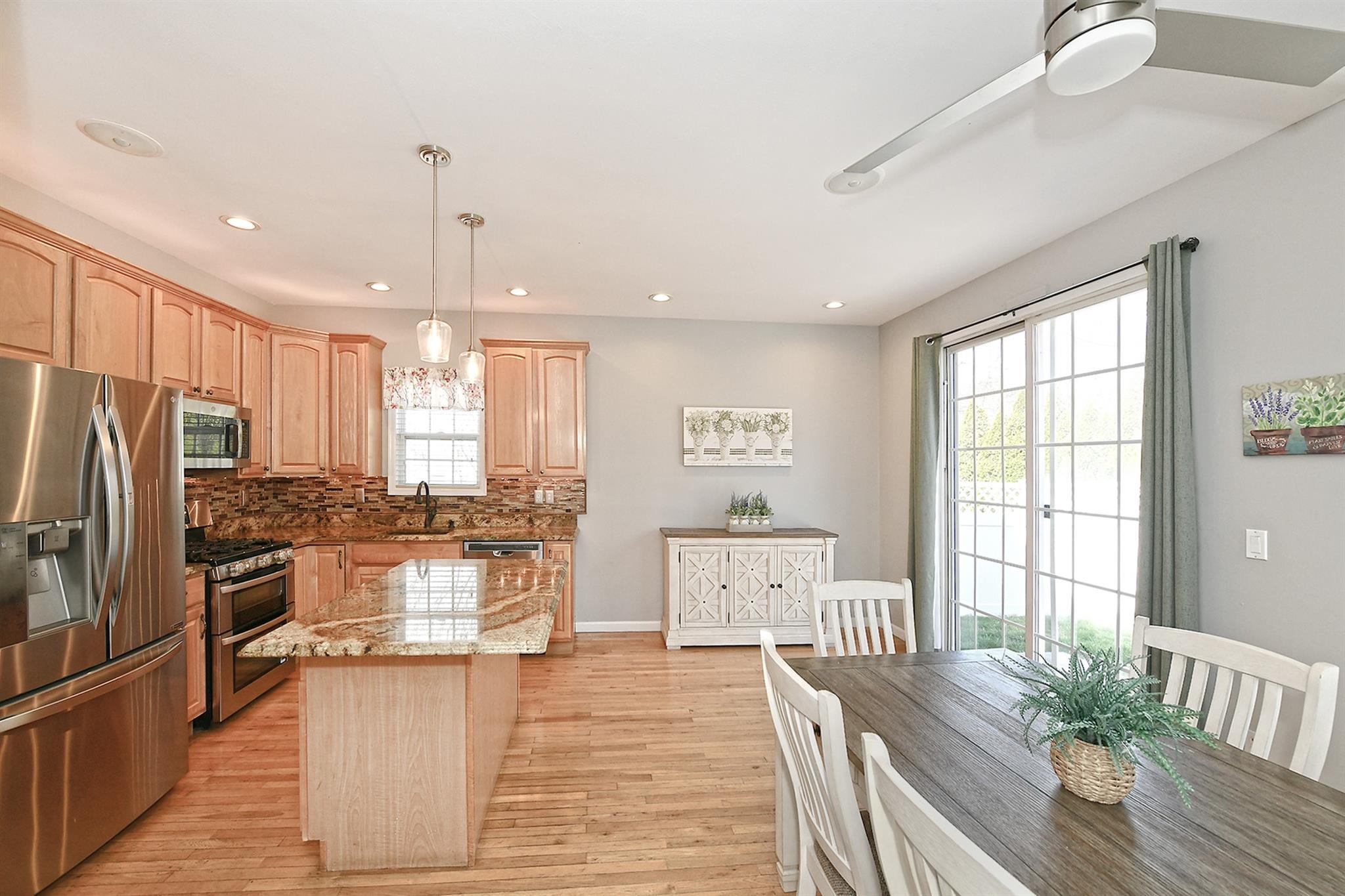 Single Family Pleasant  Suffolk County, NY 11706, MLS-851335-9