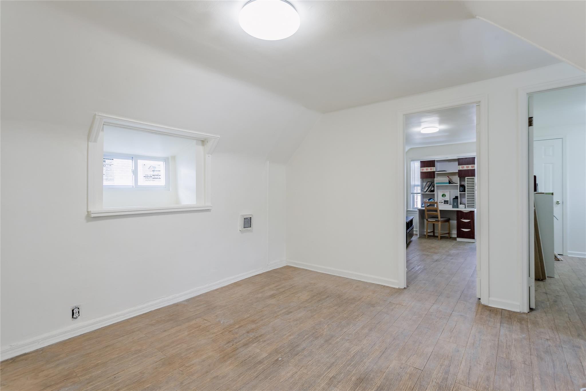 Single Family 208  Queens, NY 11361, MLS-851345-15