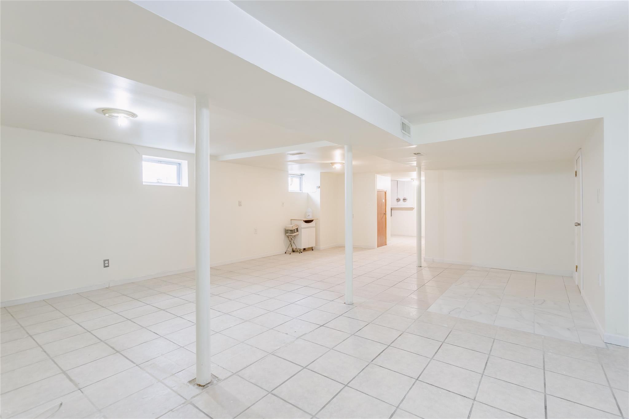 Single Family 208  Queens, NY 11361, MLS-851345-20