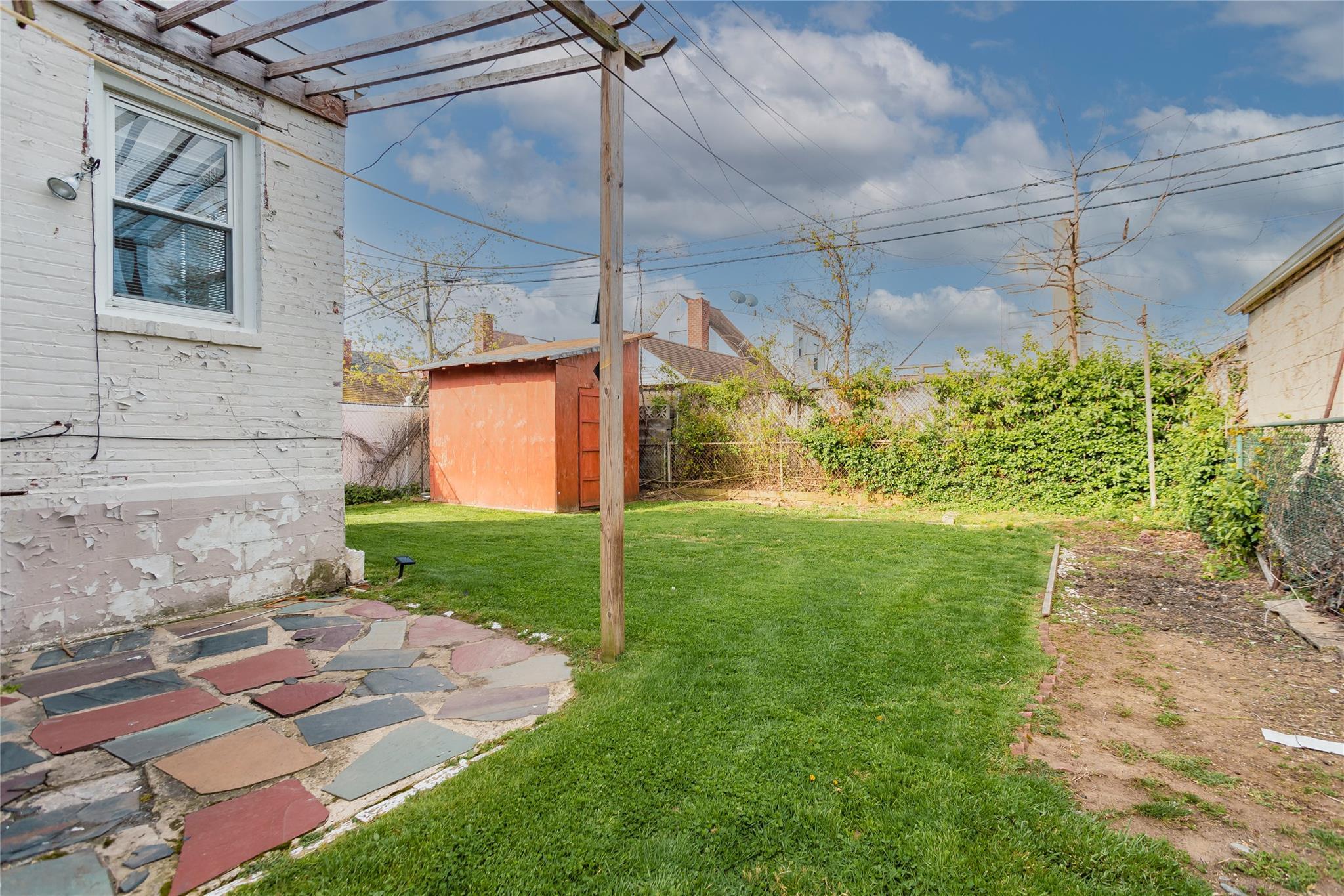 Single Family 208  Queens, NY 11361, MLS-851345-25