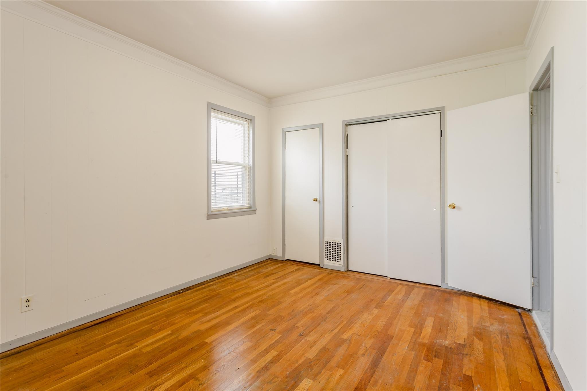 Single Family 208  Queens, NY 11361, MLS-851345-9