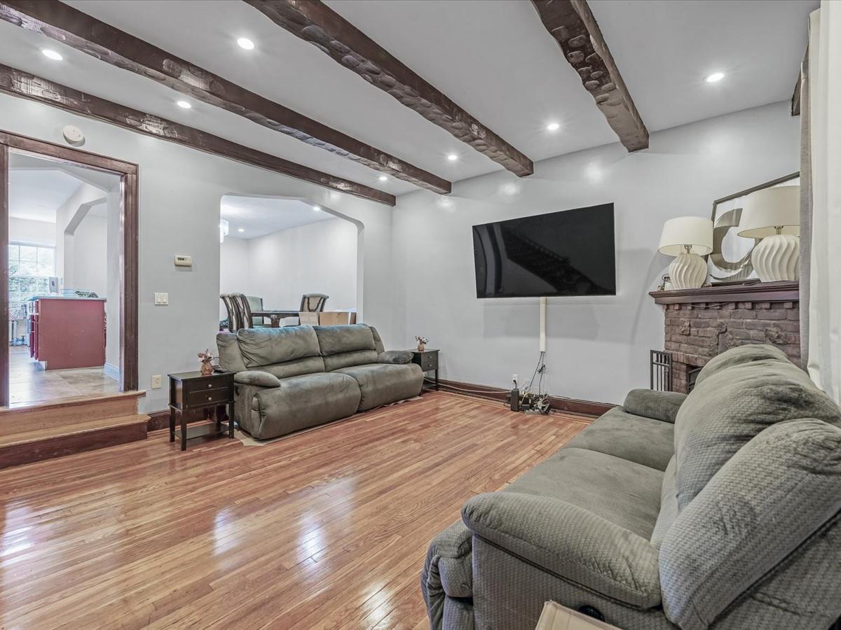 Single Family Sayres  Queens, NY 11433, MLS-851346-3