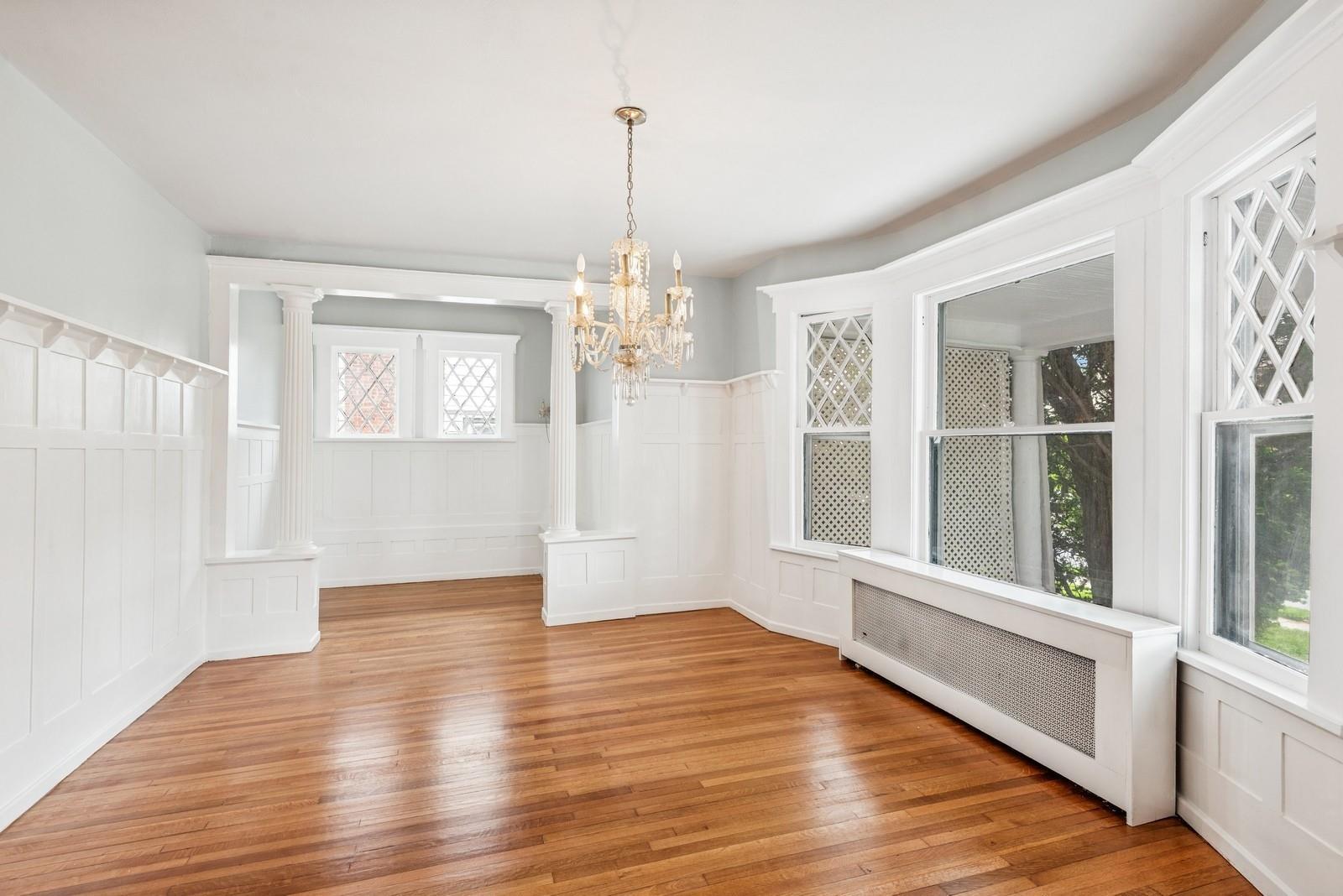 Single Family Roxbury  Nassau County, NY 11530, MLS-851348-11