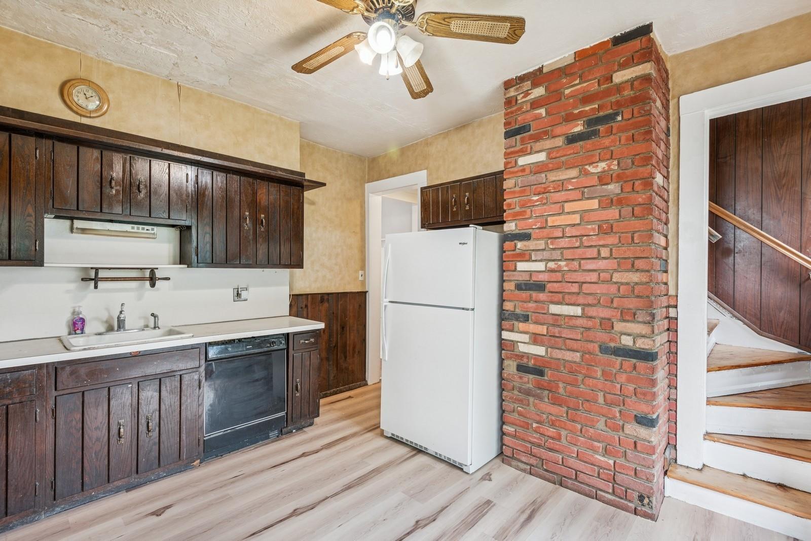 Single Family Roxbury  Nassau County, NY 11530, MLS-851348-14