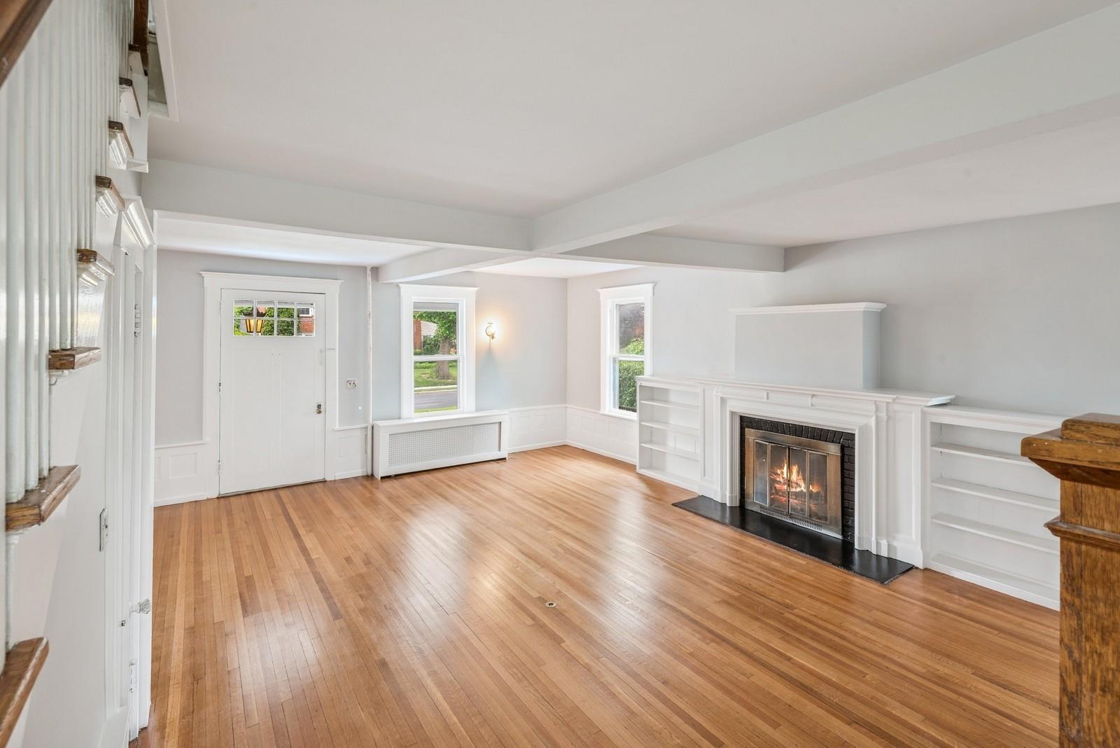 Single Family Roxbury  Nassau County, NY 11530, MLS-851348-6