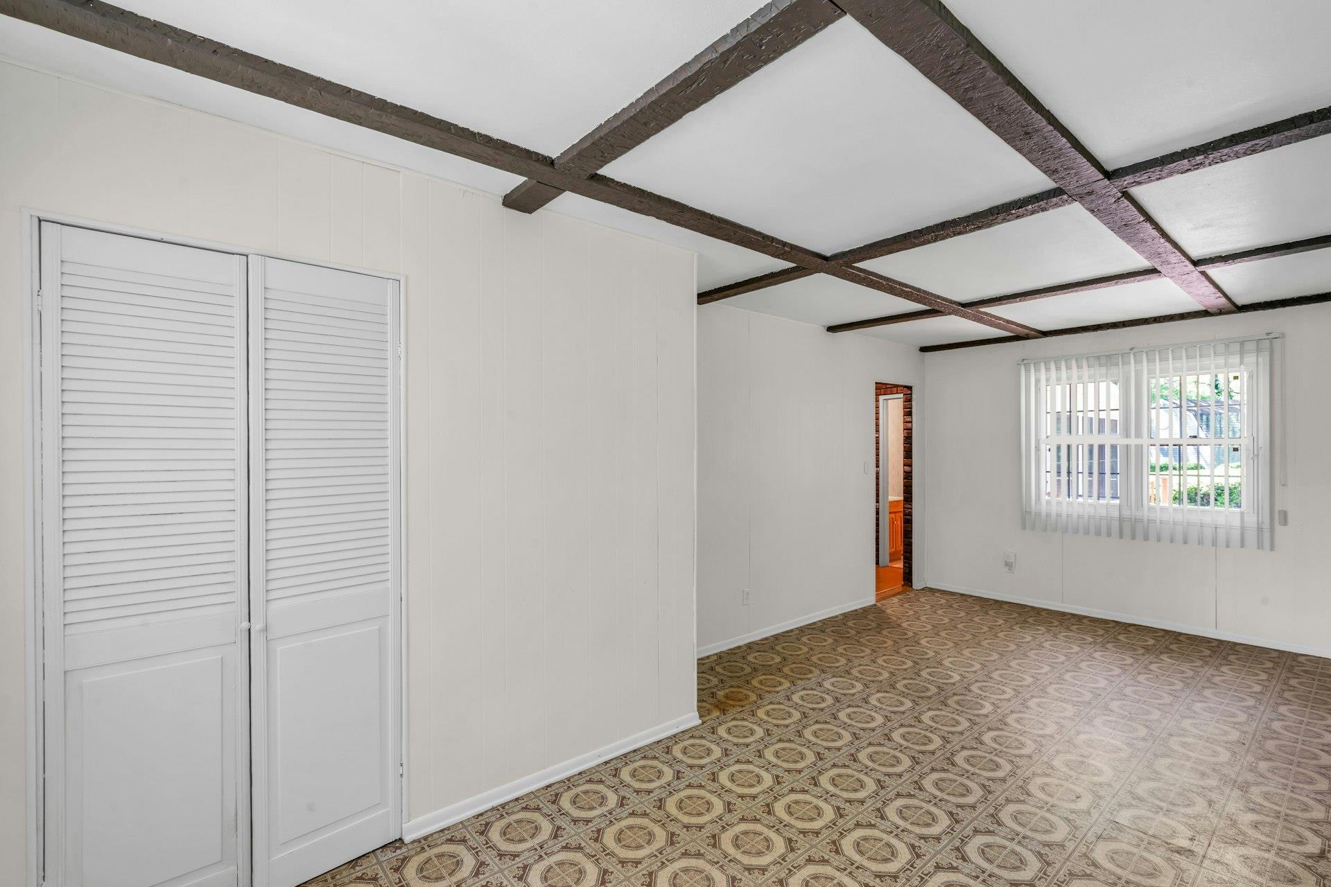 Single Family Robin  Suffolk County, NY 11788, MLS-851359-14