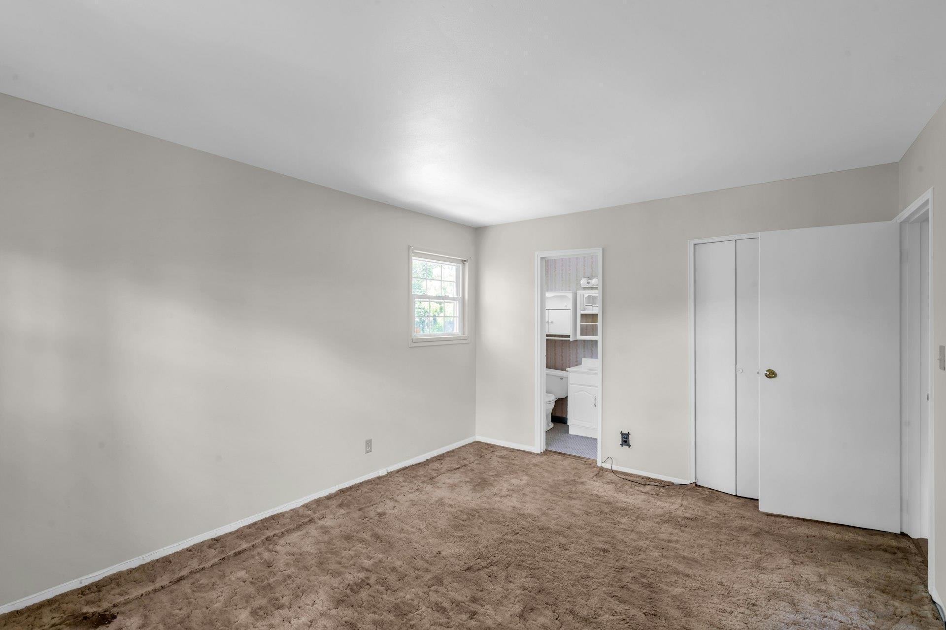 Single Family Robin  Suffolk County, NY 11788, MLS-851359-21