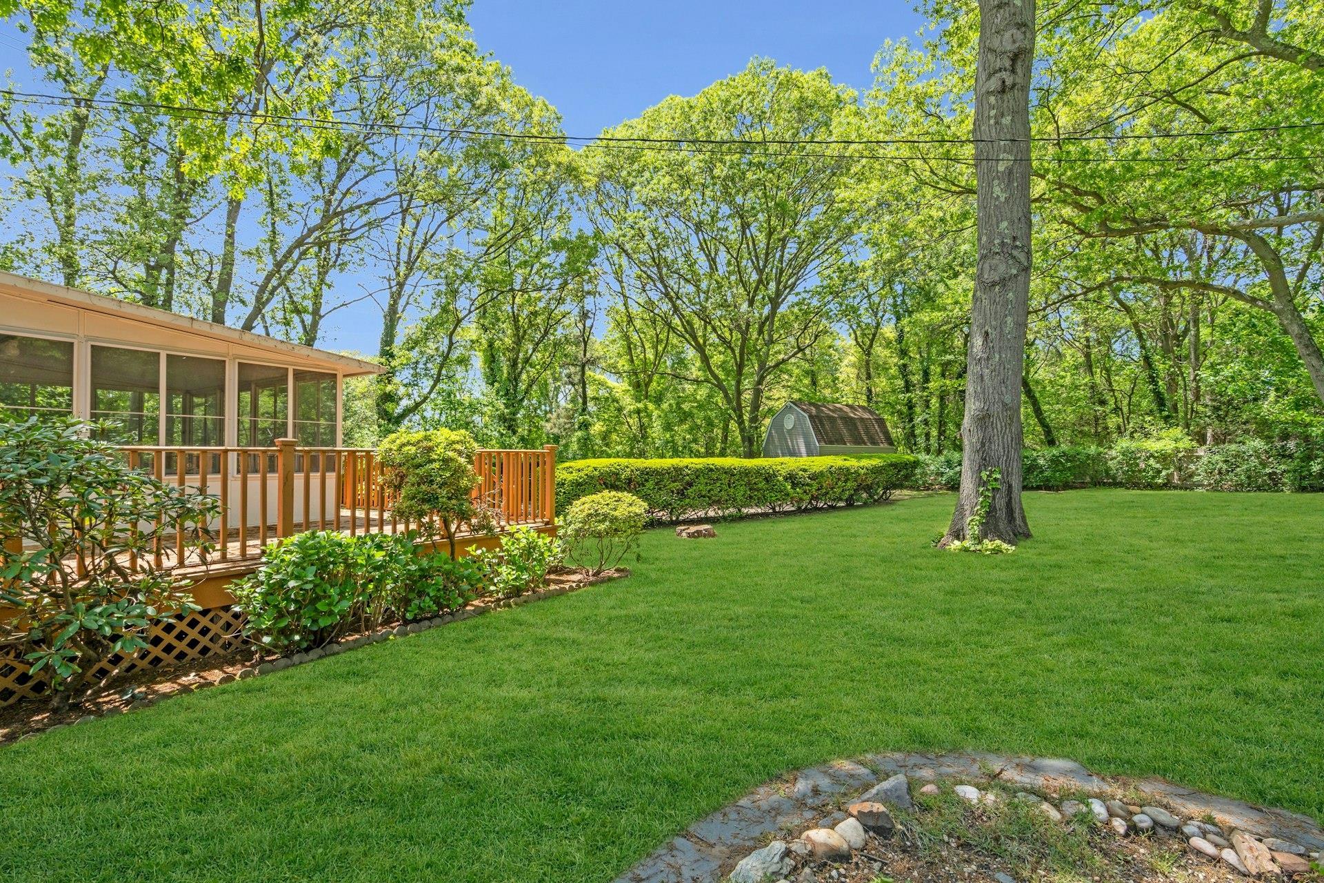 Single Family Robin  Suffolk County, NY 11788, MLS-851359-26