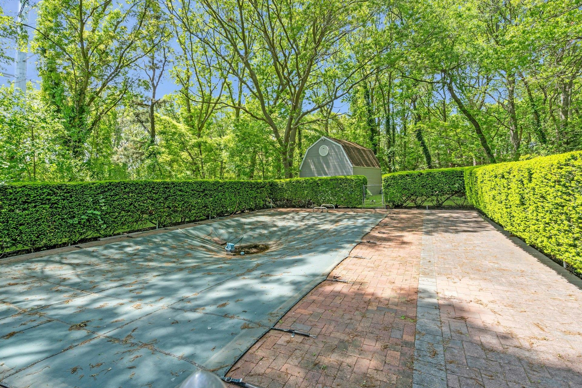 Single Family Robin  Suffolk County, NY 11788, MLS-851359-29