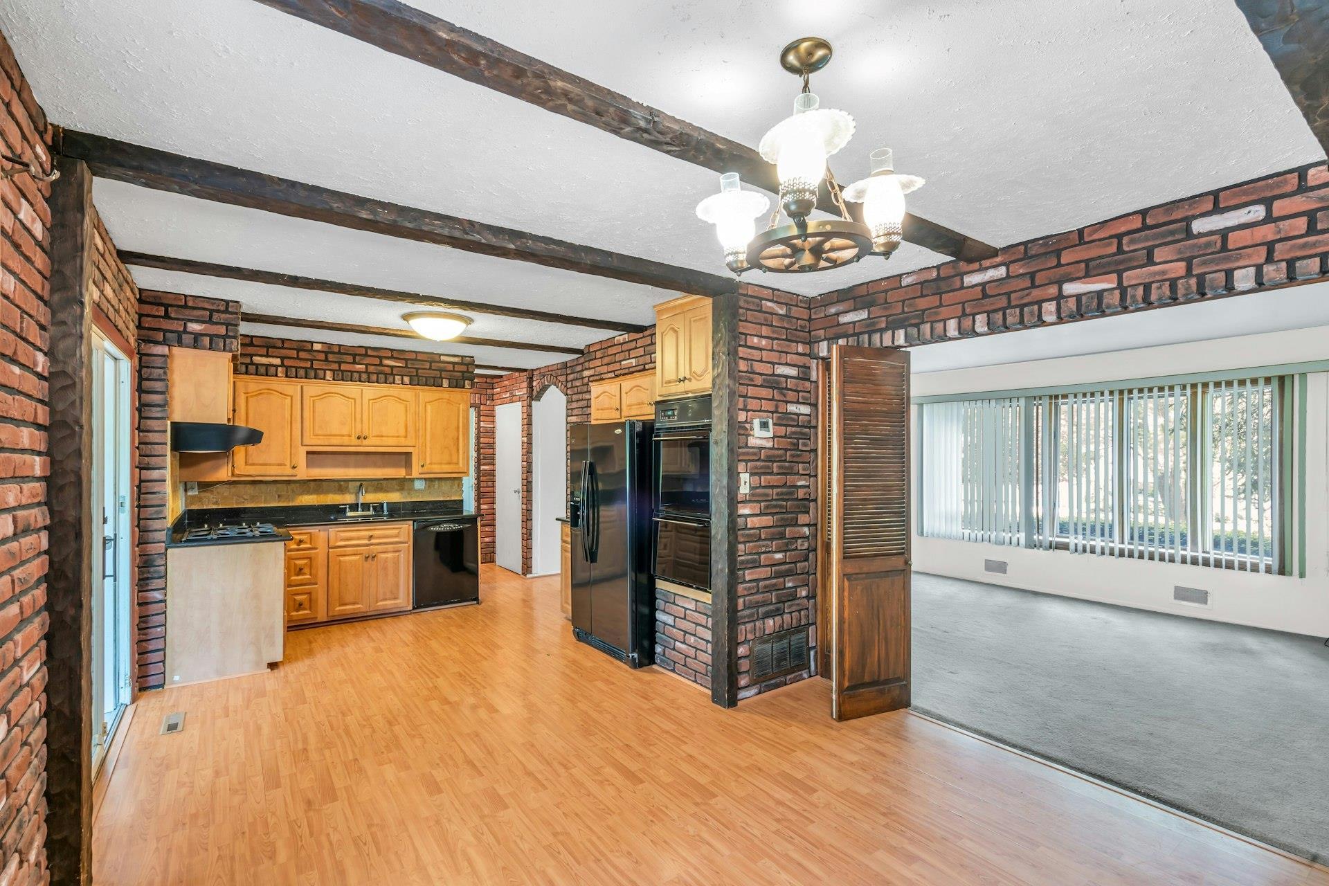 Single Family Robin  Suffolk County, NY 11788, MLS-851359-4