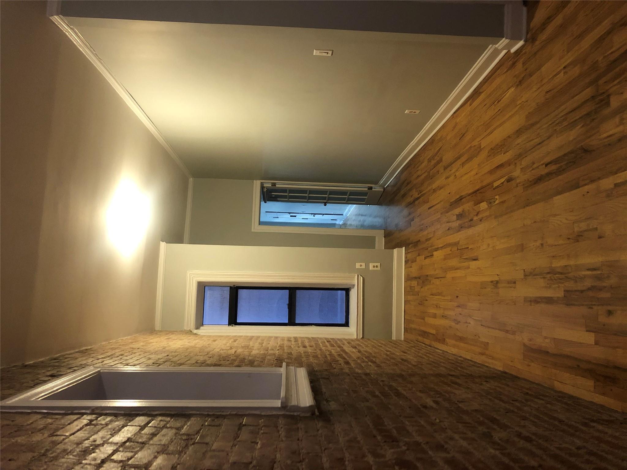 Apartment 156th  Manhattan, NY 10032, MLS-851360-3