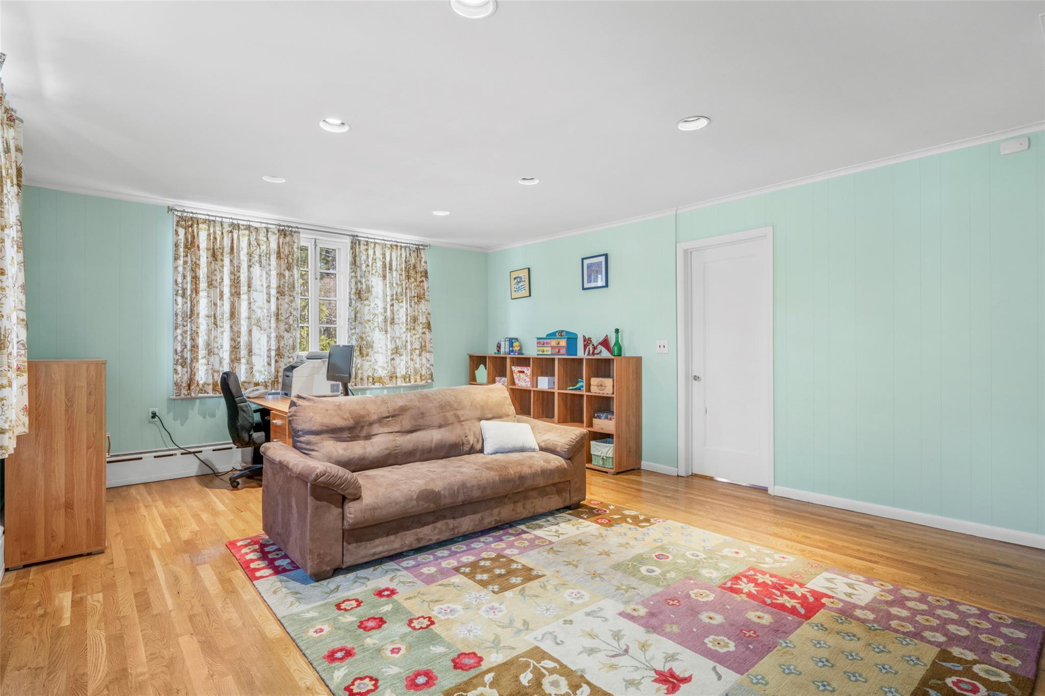 Single Family Boston Post  Westchester County, NY 10803, MLS-851362-13