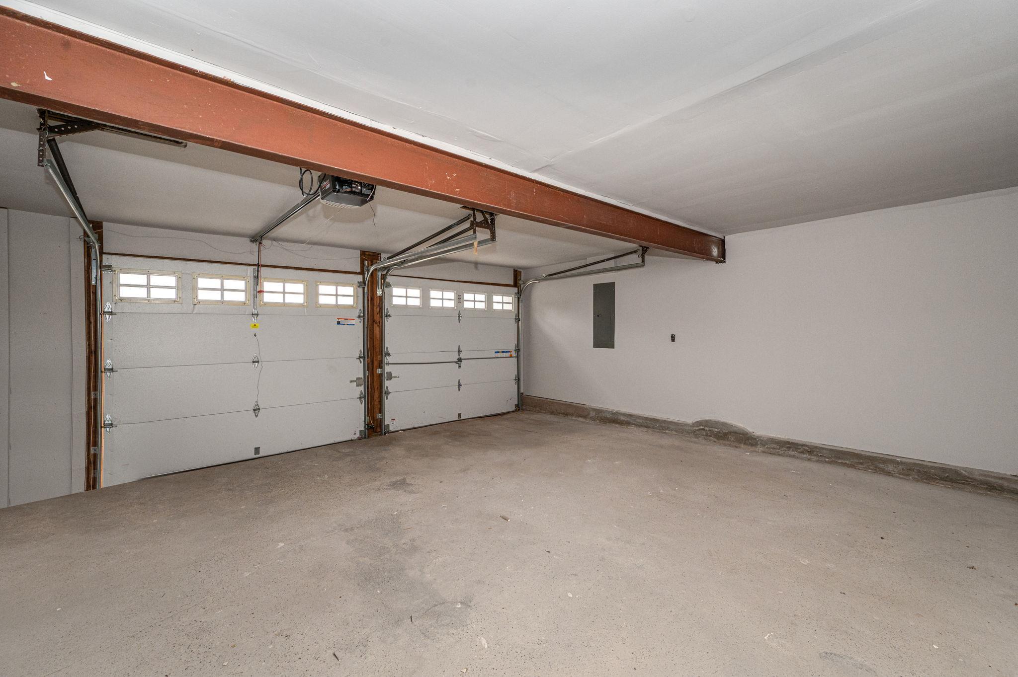 Single Family Lincoln  Suffolk County, NY 11716, MLS-851377-26
