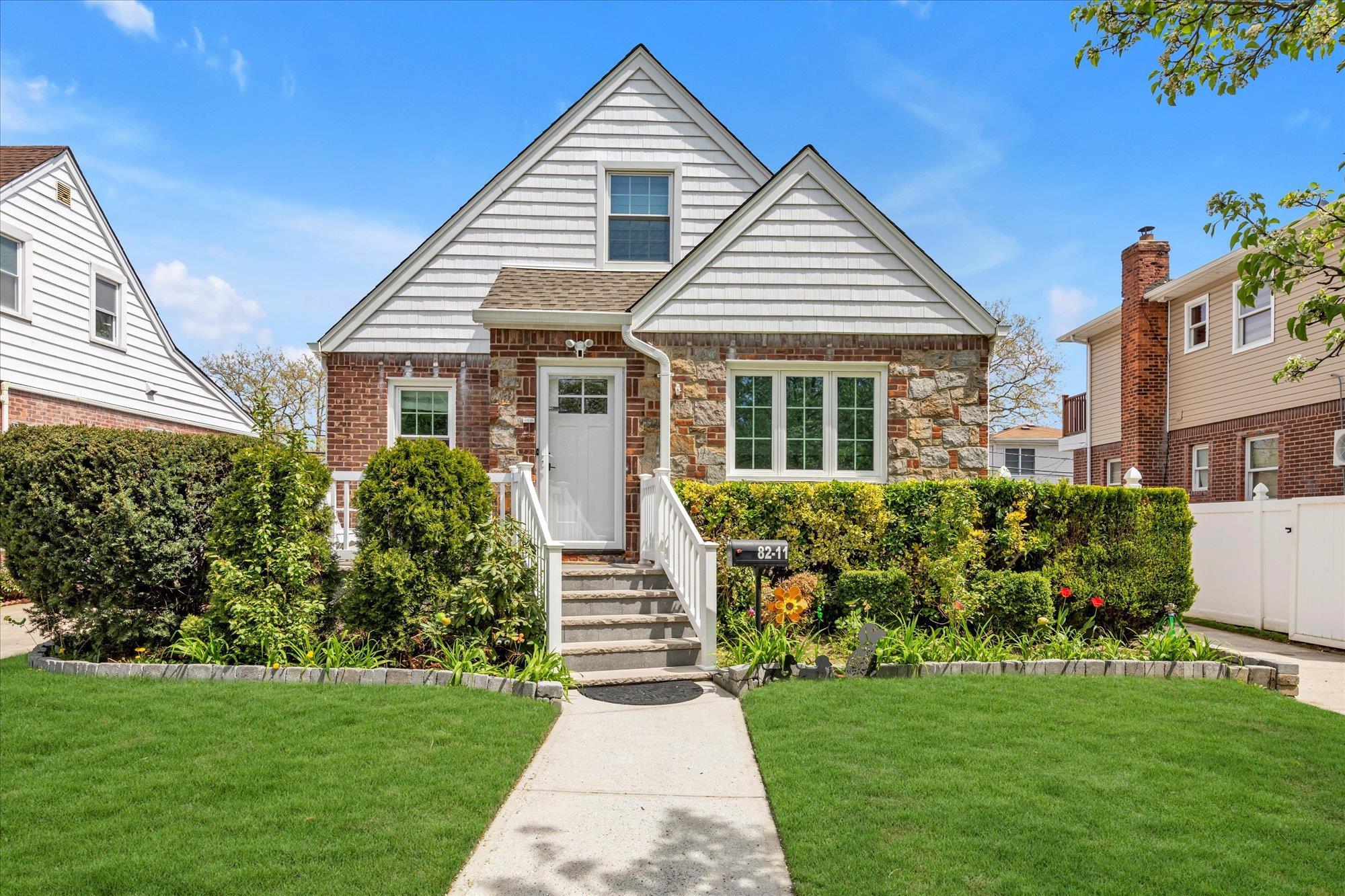 Single Family Commonwealth  Queens, NY 11426, MLS-851387-14