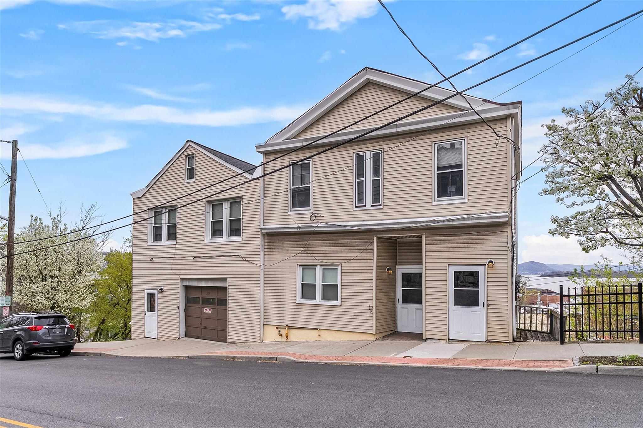Single Family Secor  Westchester County, NY 10562, MLS-851397-2