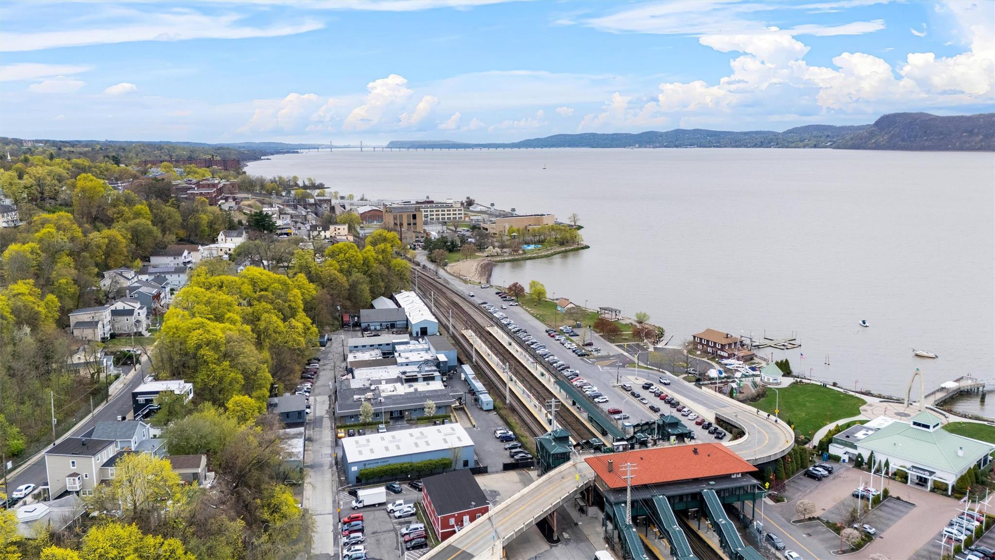 Single Family Secor  Westchester County, NY 10562, MLS-851397-36