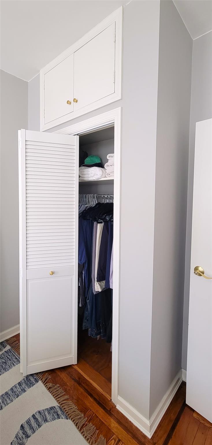 Apartment 38th  Queens, NY 11101, MLS-851401-4