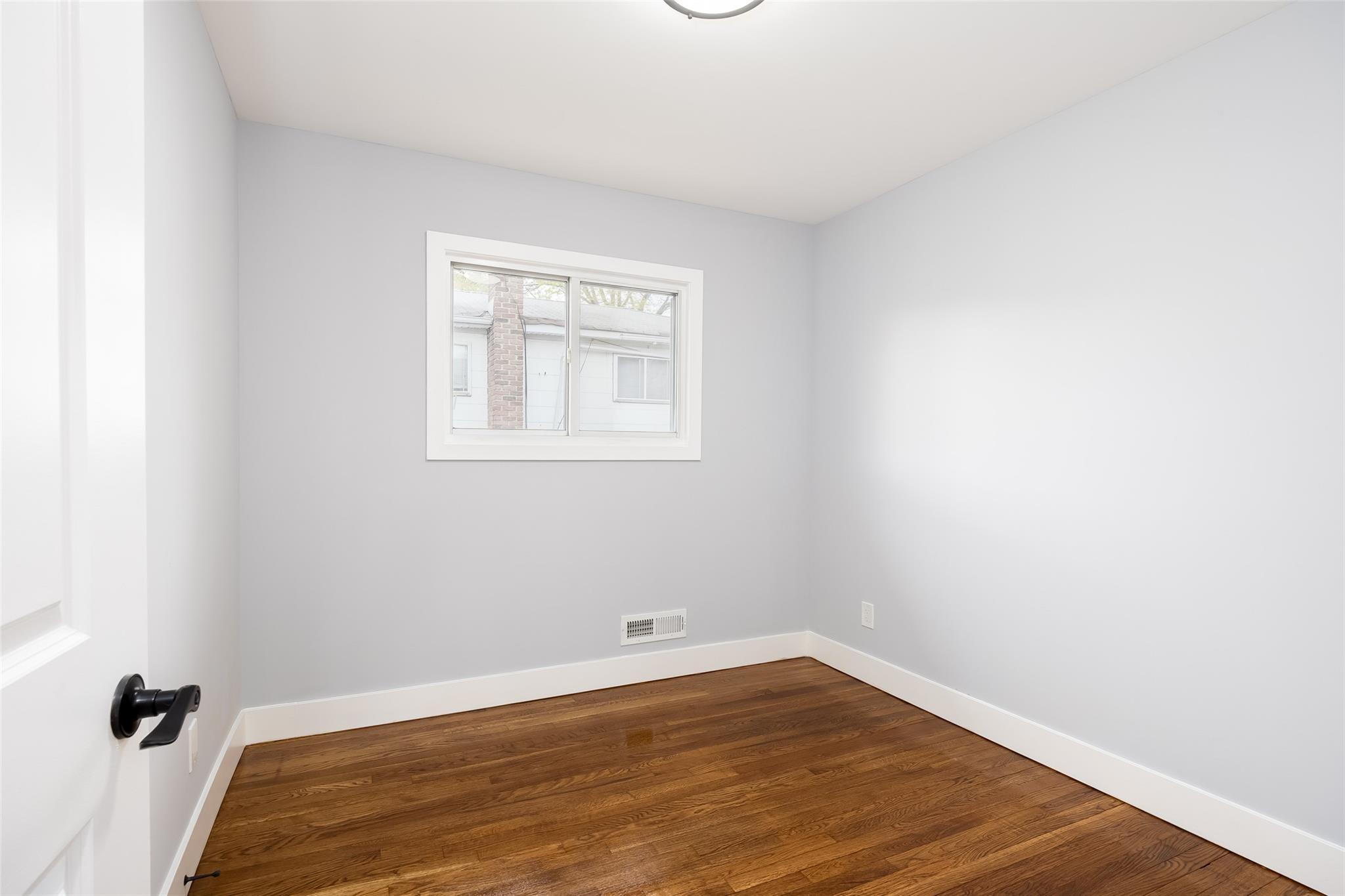 Single Family Catherine  Nassau County, NY 11590, MLS-851415-16