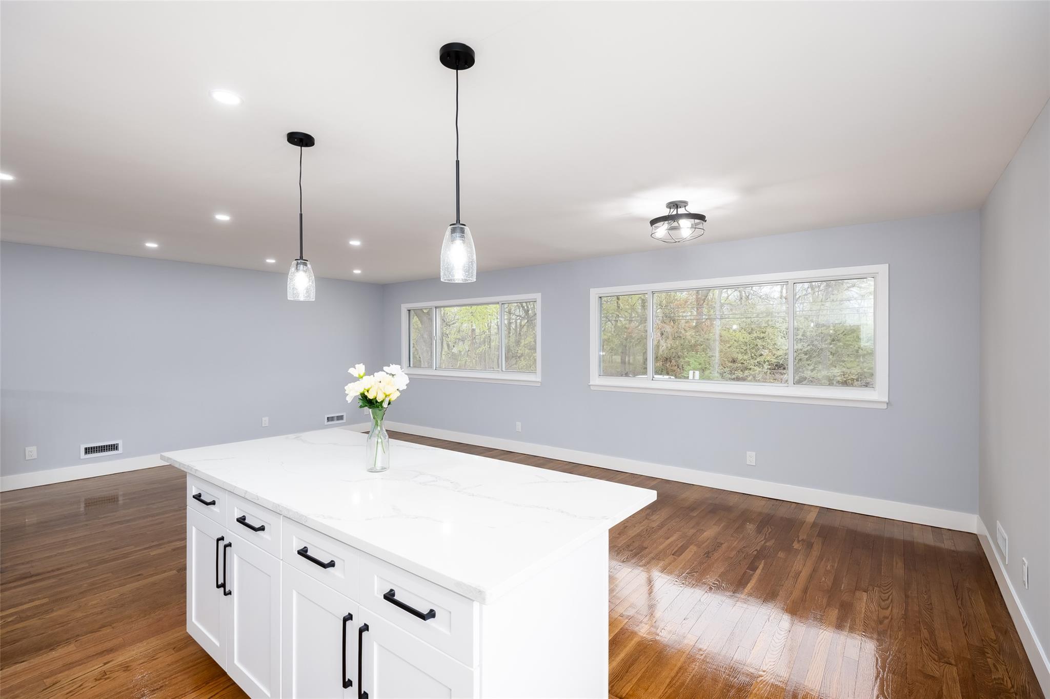 Single Family Catherine  Nassau County, NY 11590, MLS-851415-19