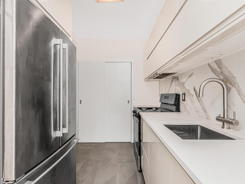 Coop Fordham Hill  Bronx, NY 10468, MLS-851421-10