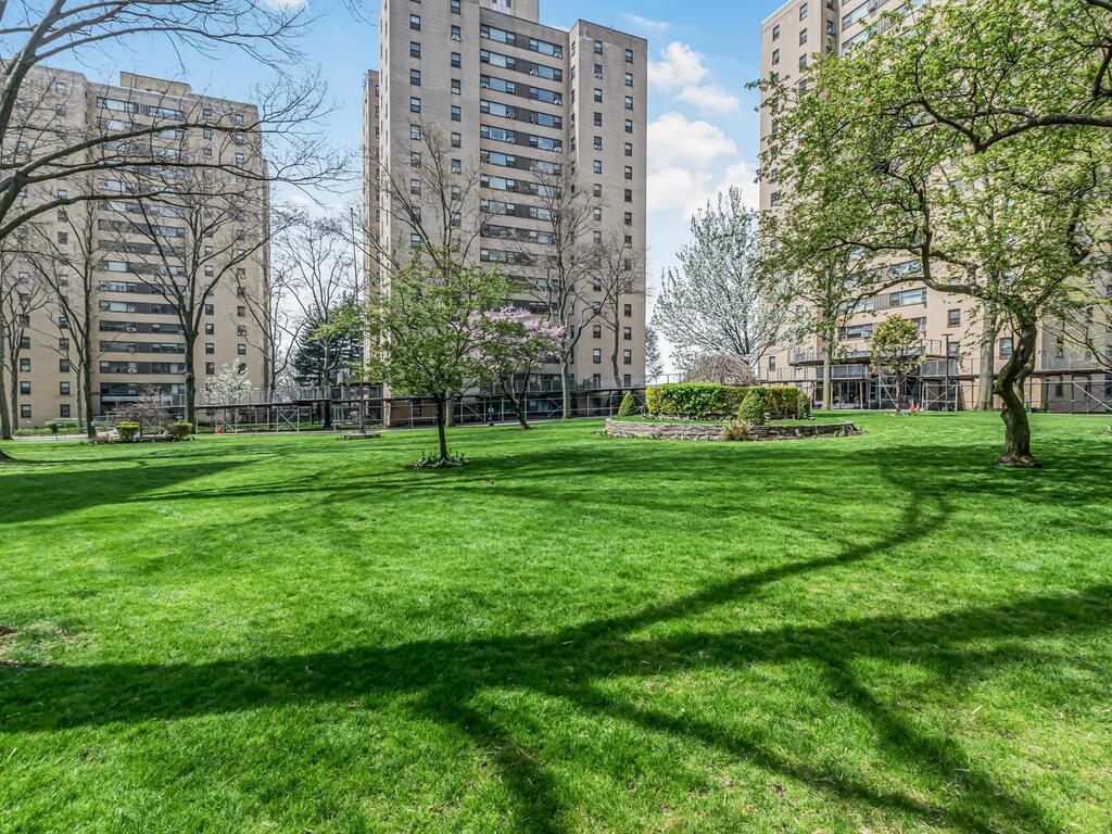 Coop Fordham Hill  Bronx, NY 10468, MLS-851421-27