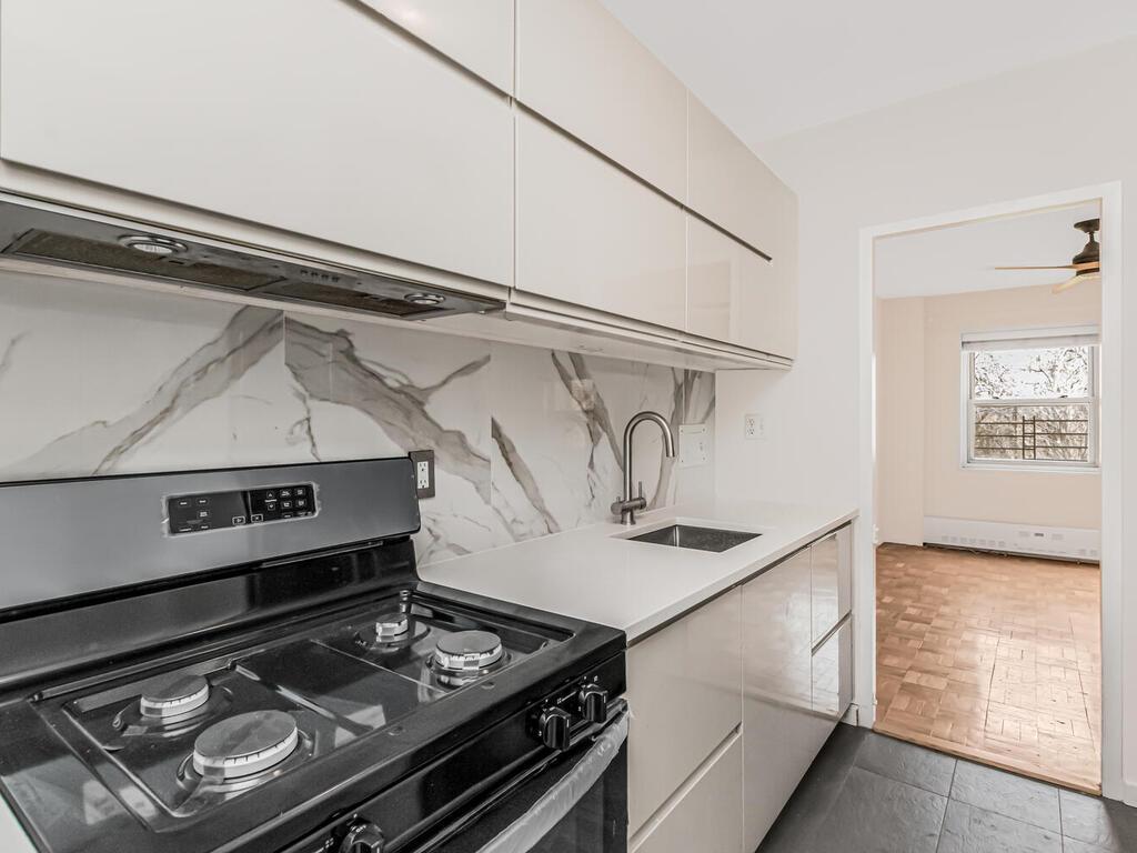 Coop Fordham Hill  Bronx, NY 10468, MLS-851421-8
