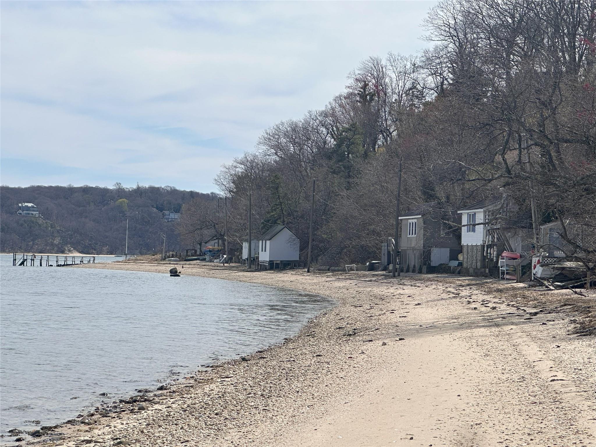 Single Family Cedar  Suffolk County, NY 11733, MLS-851442-22
