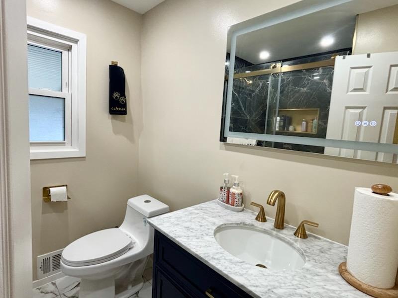 Single Family 250th  Queens, NY 11422, MLS-851445-12