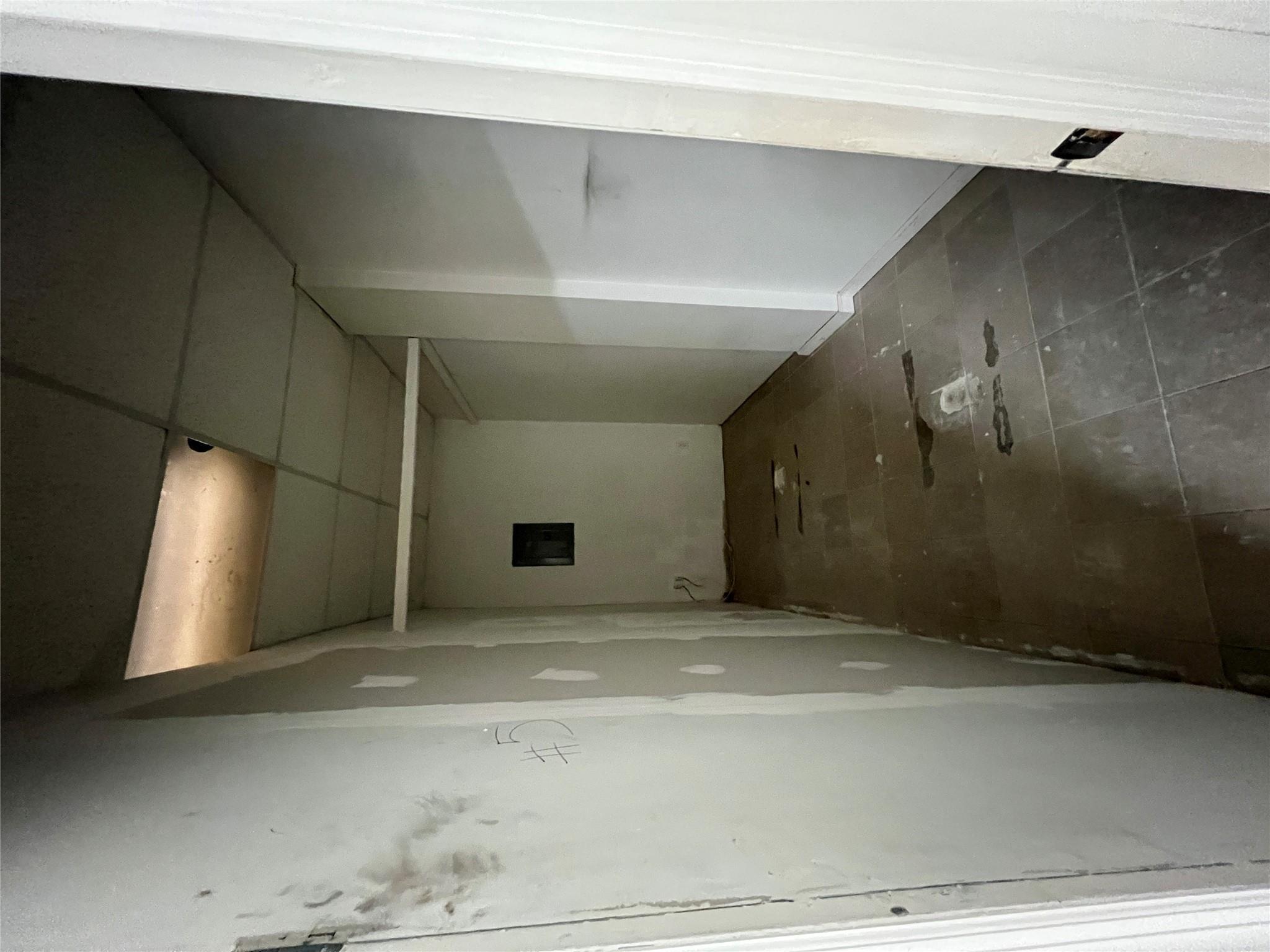 Commercial Lease Guy R Brewer  Queens, NY 11433, MLS-851448-5
