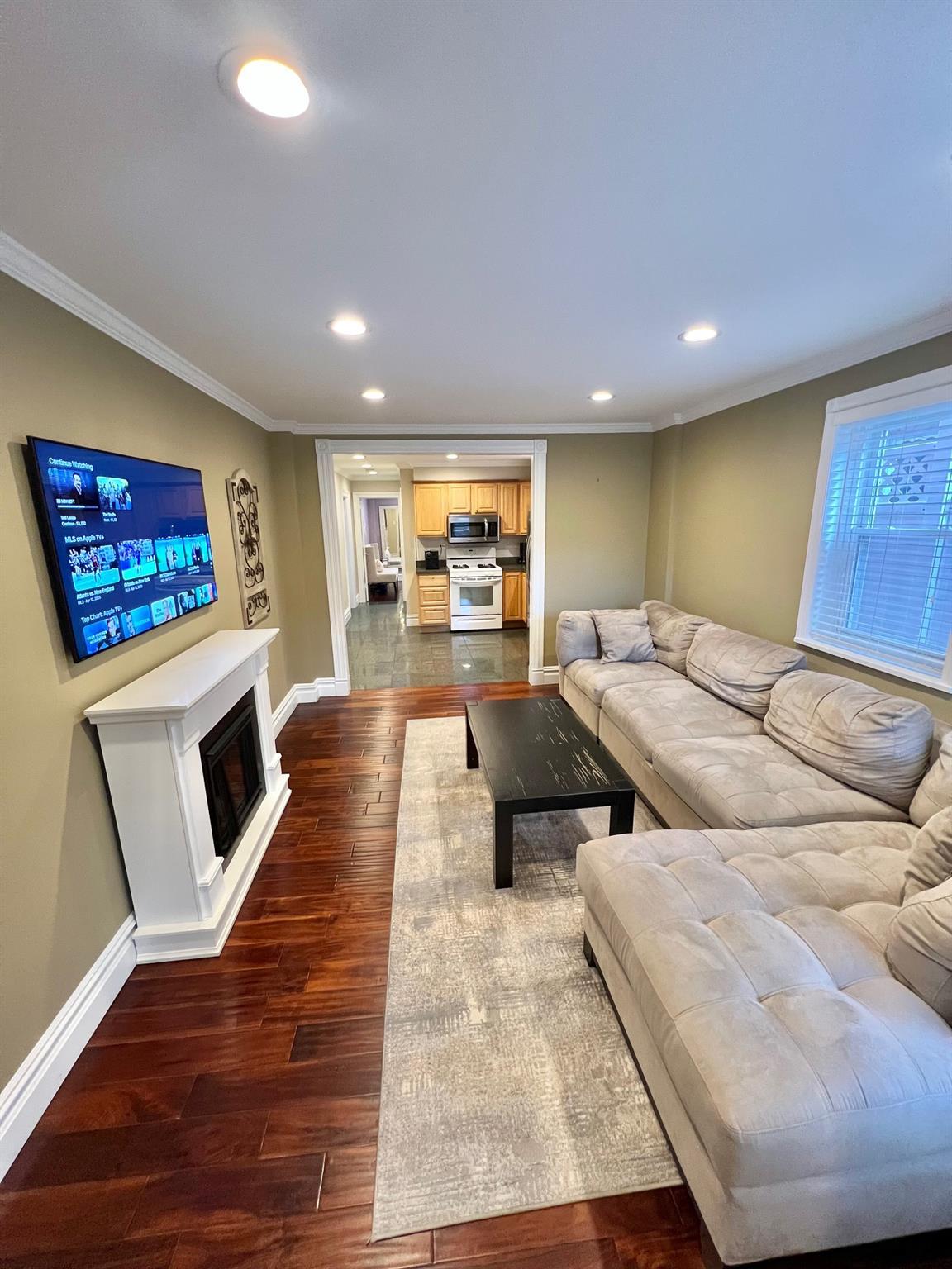 Single Family Mace  Bronx, NY 10469, MLS-851457-14
