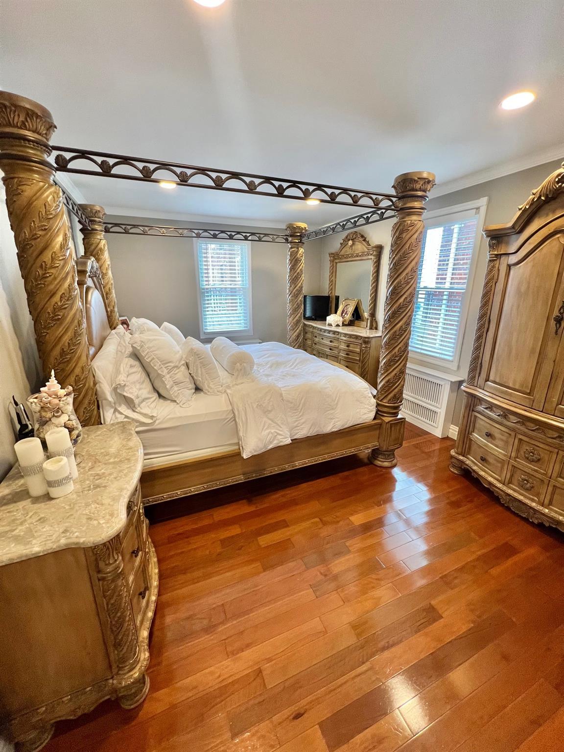 Single Family Mace  Bronx, NY 10469, MLS-851457-6