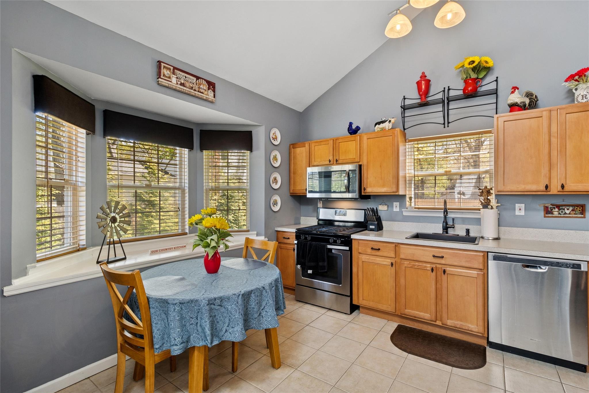 Single Family Queens Road  Suffolk County, NY 11764, MLS-851487-3