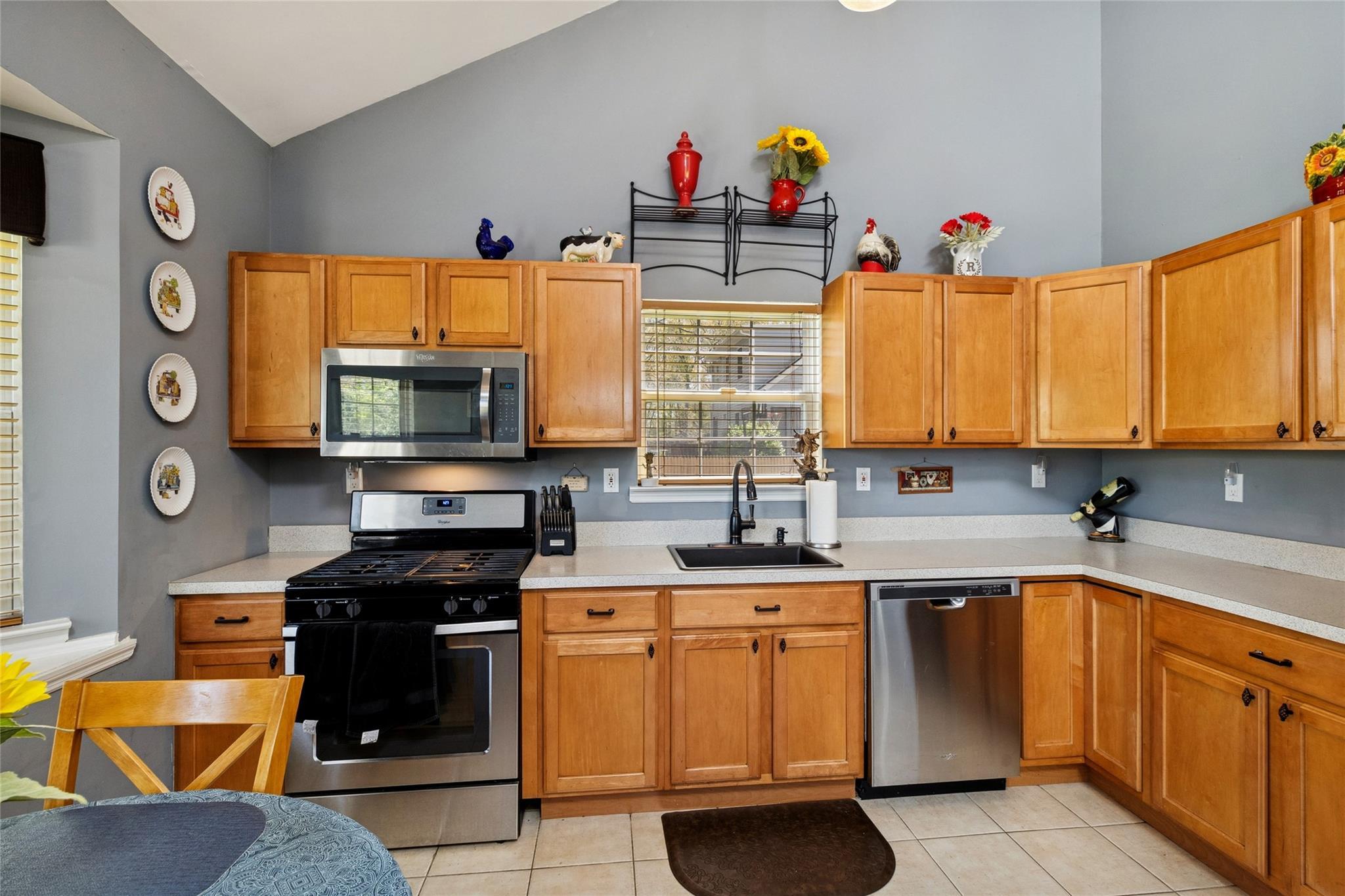 Single Family Queens Road  Suffolk County, NY 11764, MLS-851487-4