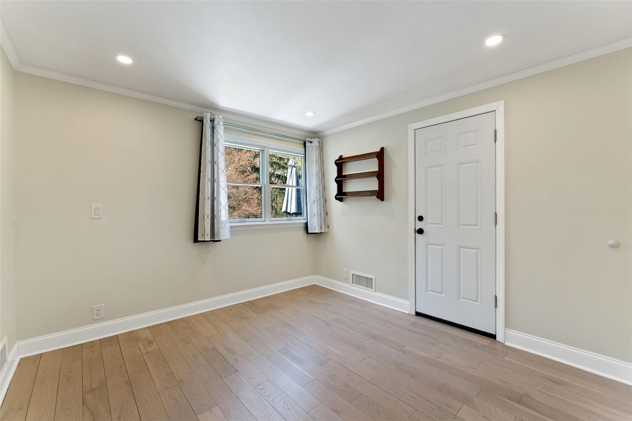 Single Family Benedict  Westchester County, NY 10591, MLS-851495-13