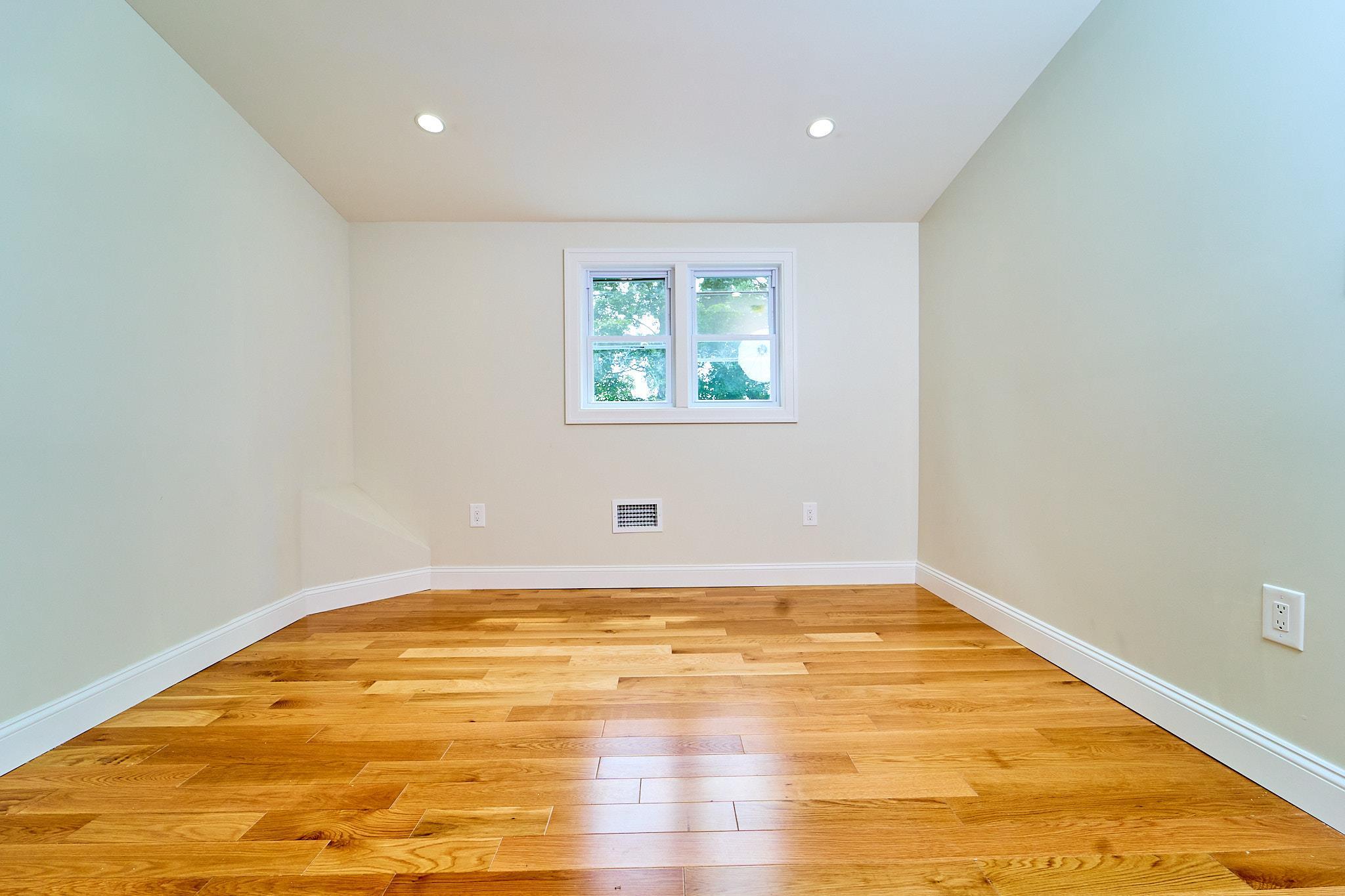 Single Family Smith  Suffolk County, NY 11740, MLS-851501-17