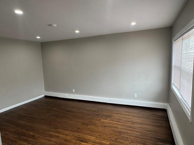 Single Family 44th  Suffolk County, NY 11726, MLS-851521-13