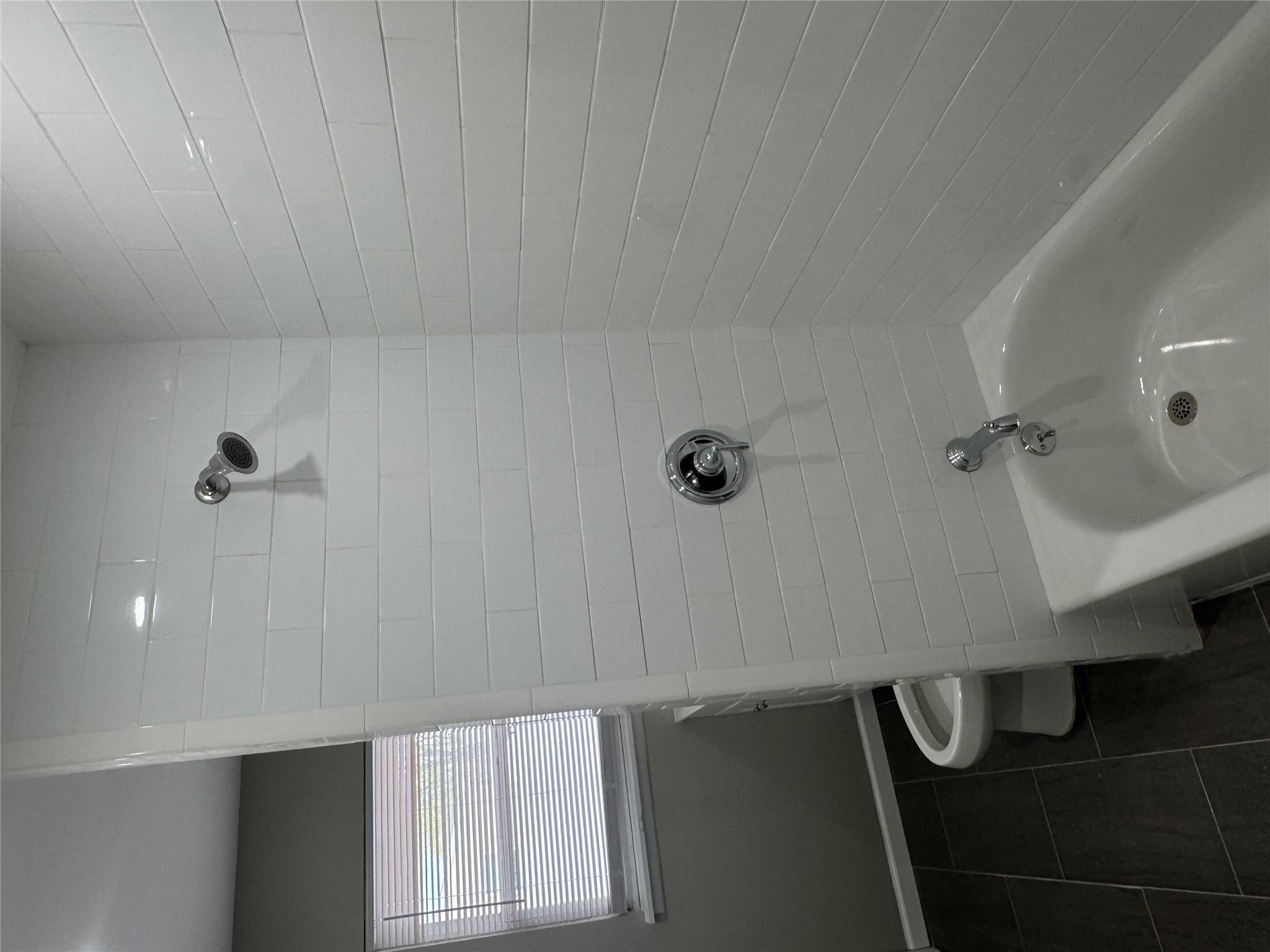 Single Family 44th  Suffolk County, NY 11726, MLS-851521-16