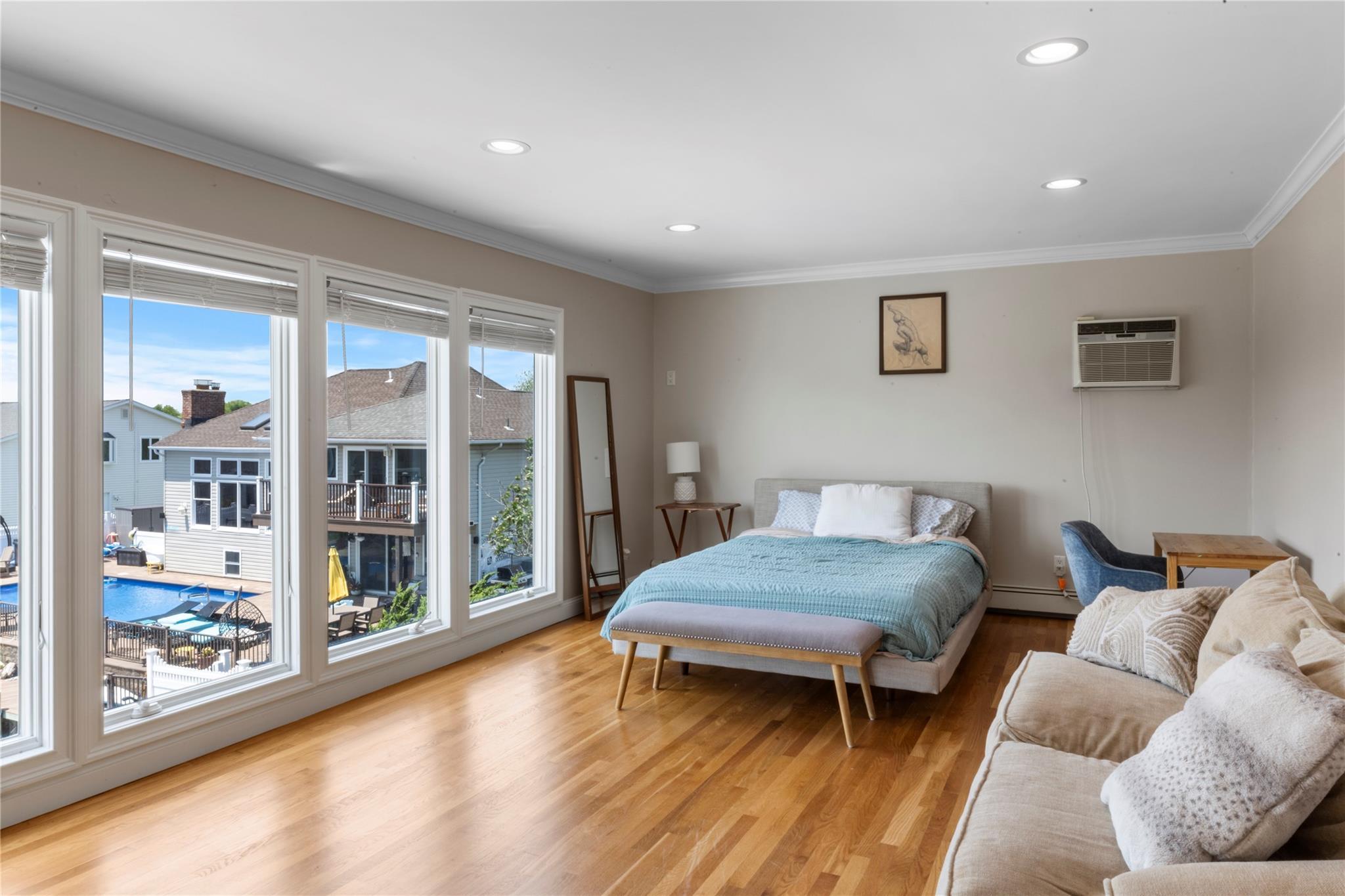 Single Family Viking Suffolk County, NY 11795, MLS-851538-32