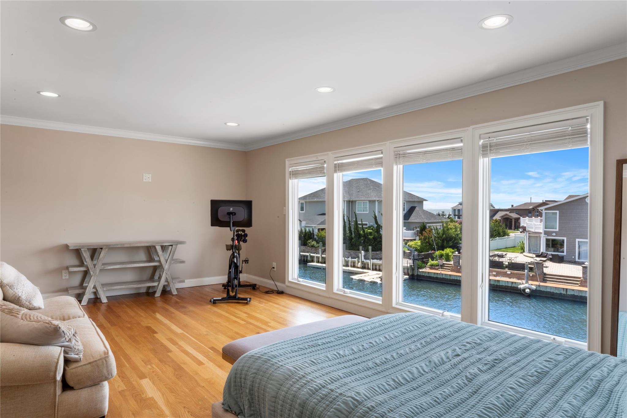 Single Family Viking Suffolk County, NY 11795, MLS-851538-33