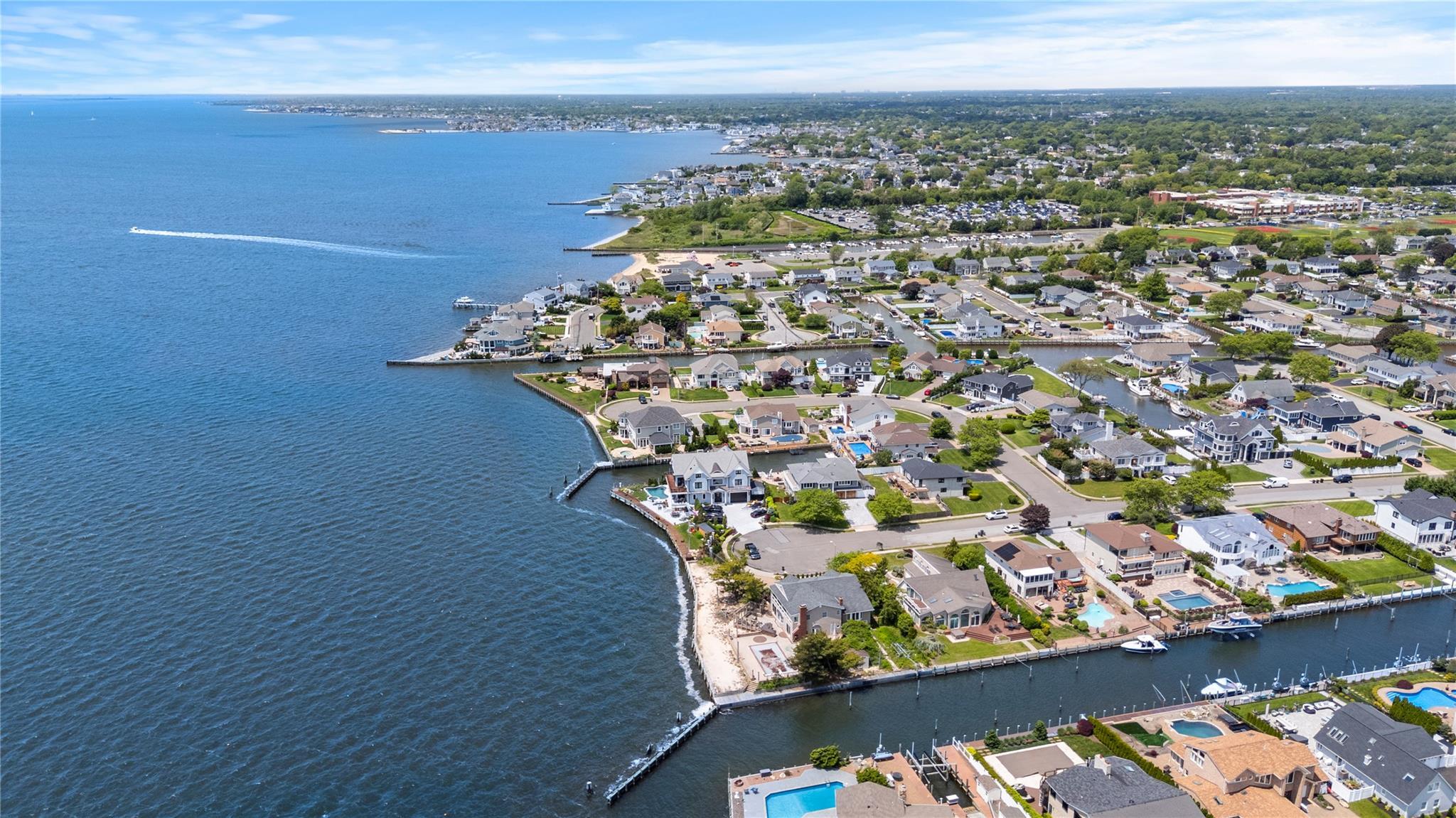 Single Family Viking Suffolk County, NY 11795, MLS-851538-46